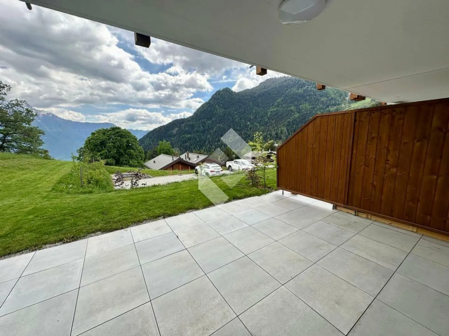Rez-Jardin, vue dégagée - Photo 8 sur 13
