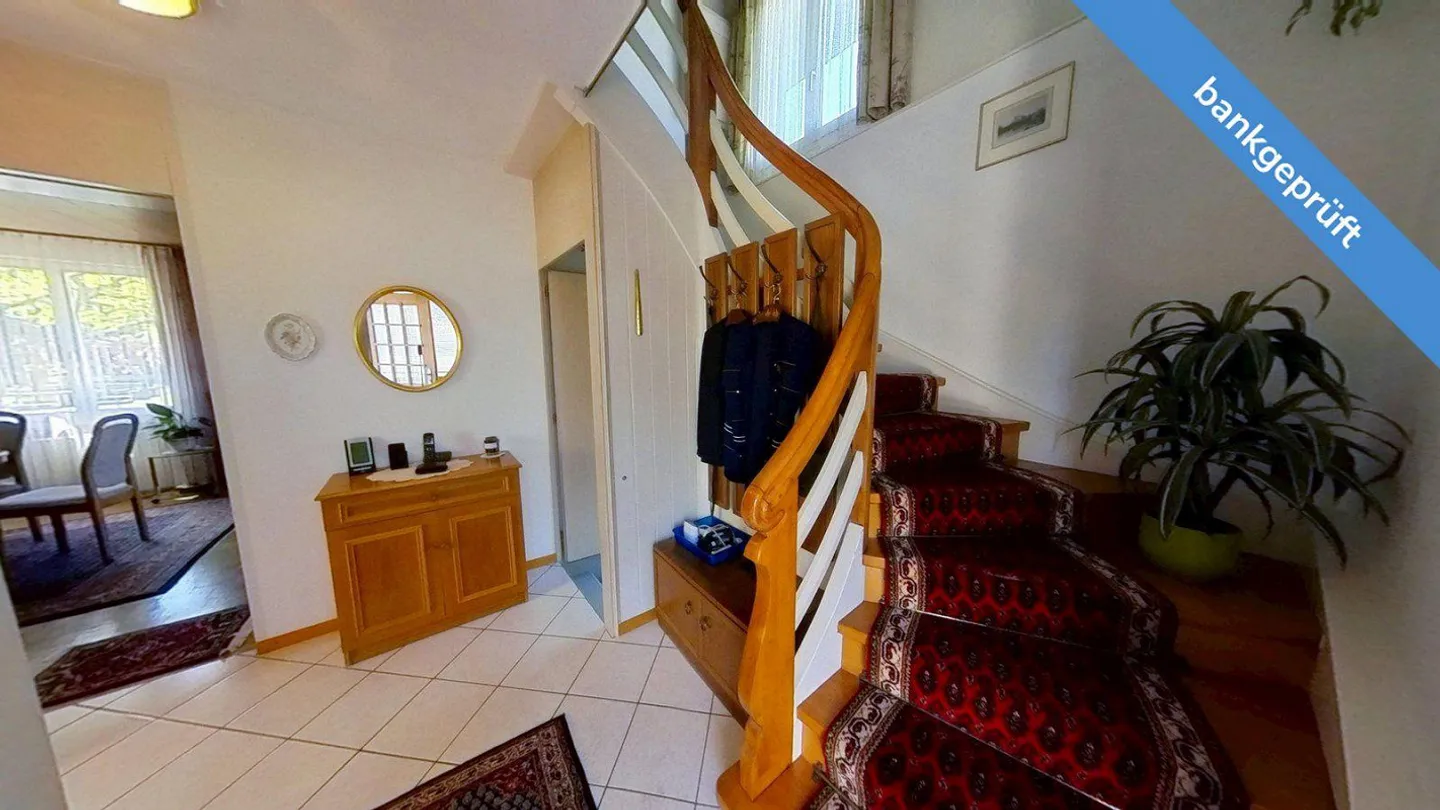 AgentSelly - Casa di 4,5 stanze con grande giardino - Foto 5 di 13