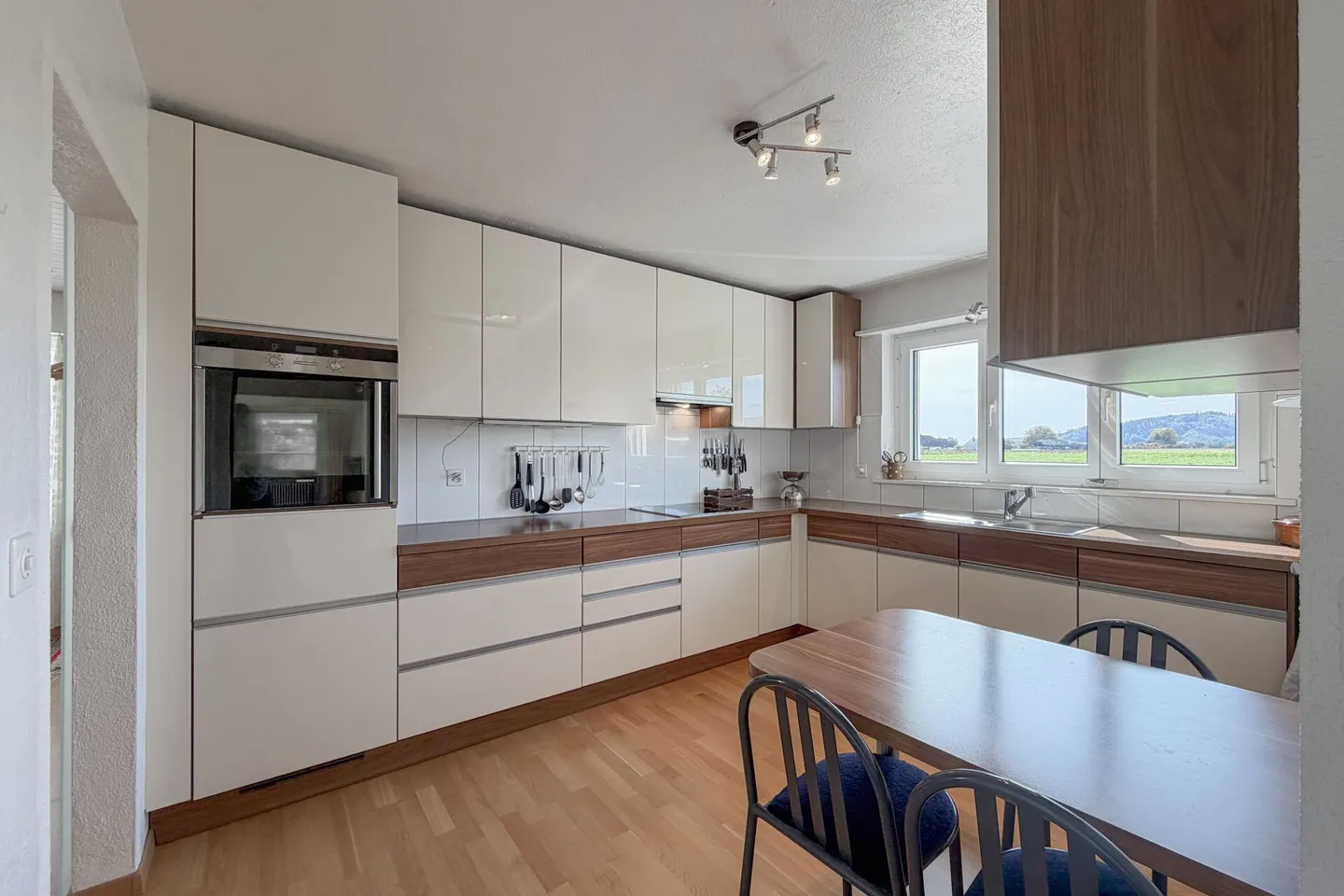 Geräumiges Einfamilienhaus mit Studio - Foto 7 von 13