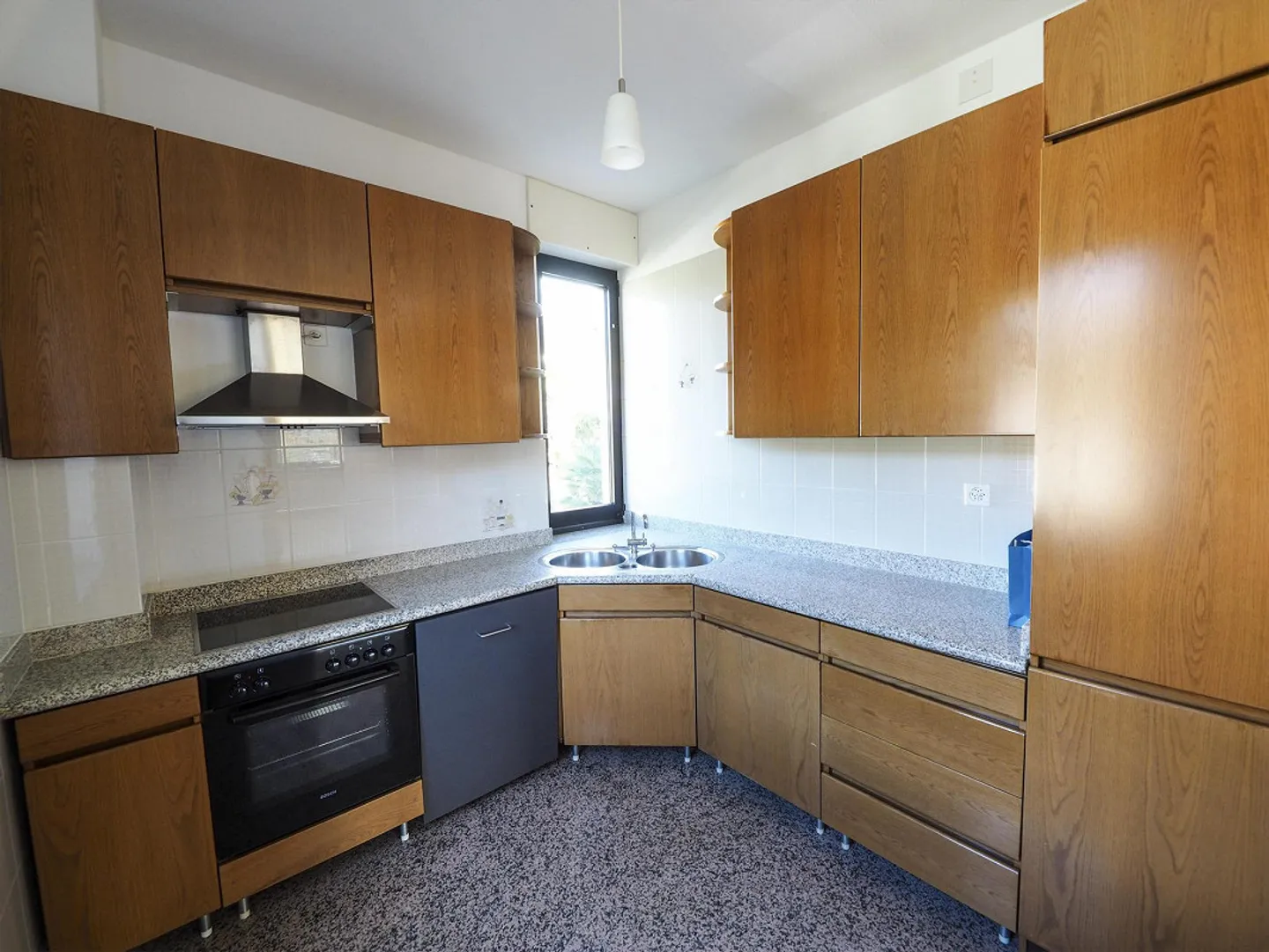 Zu vermieten 3.5-Zimmer-Wohnung, Erdgeschoss - Foto 8 von 12