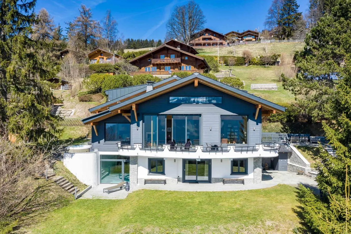 Chalet 9.5 stanze - Foto 1 di 11