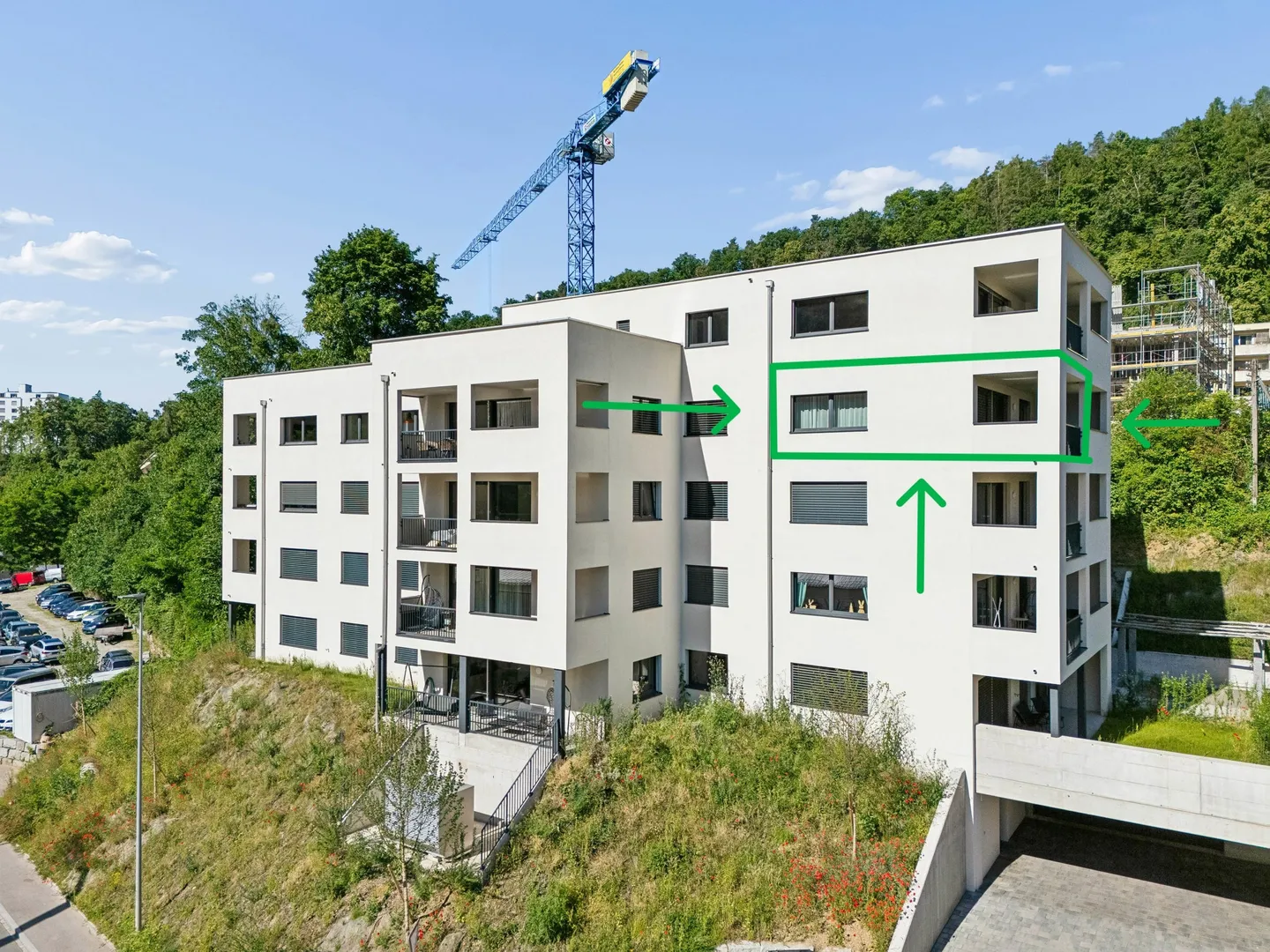 Appartement moderne avec terrasse - Photo 3 sur 13