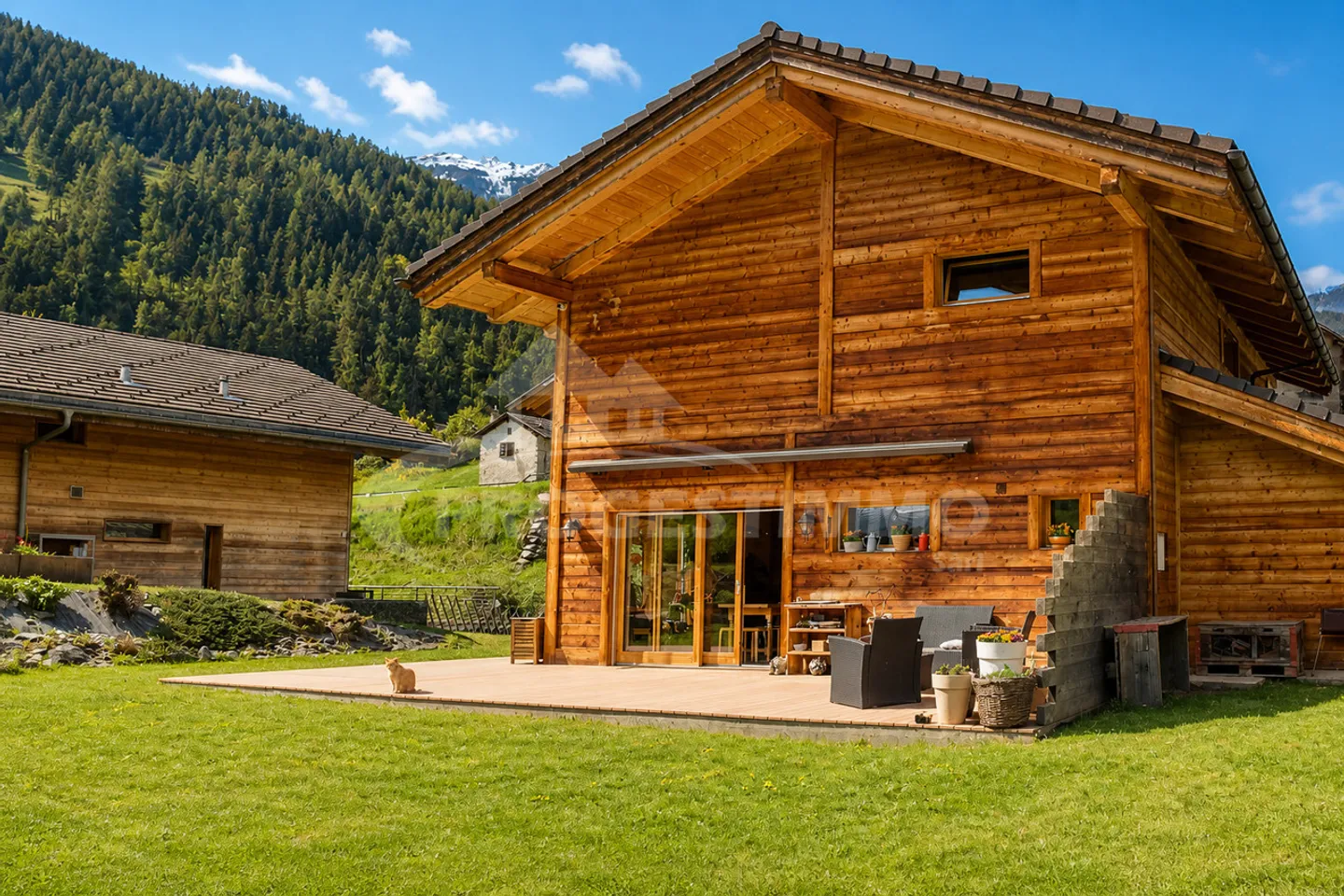 IDEALMENTE SITUATO A VAL DE BAGNES - Foto 1 di 10