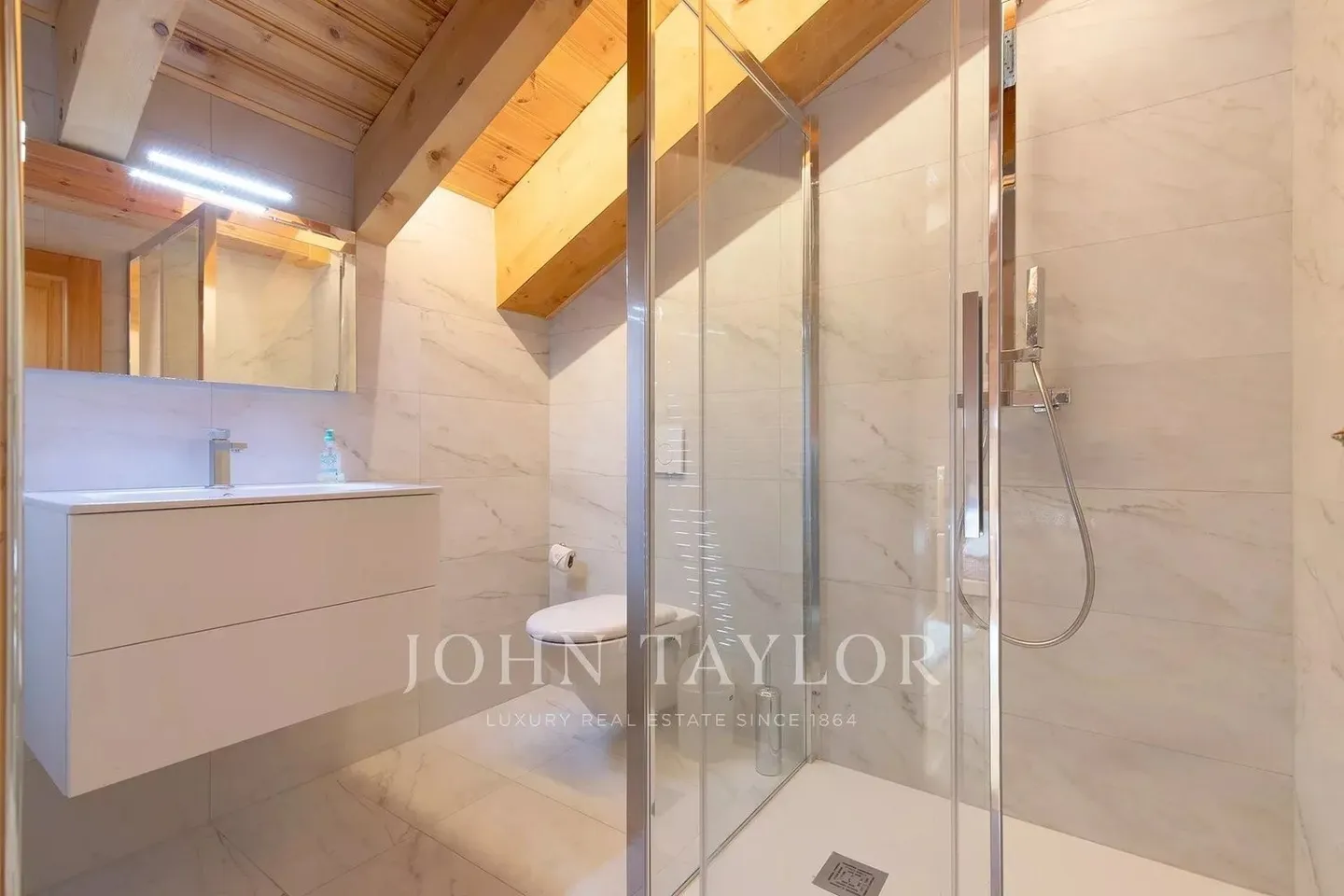 Weekly Rental - Photo 7 of 9