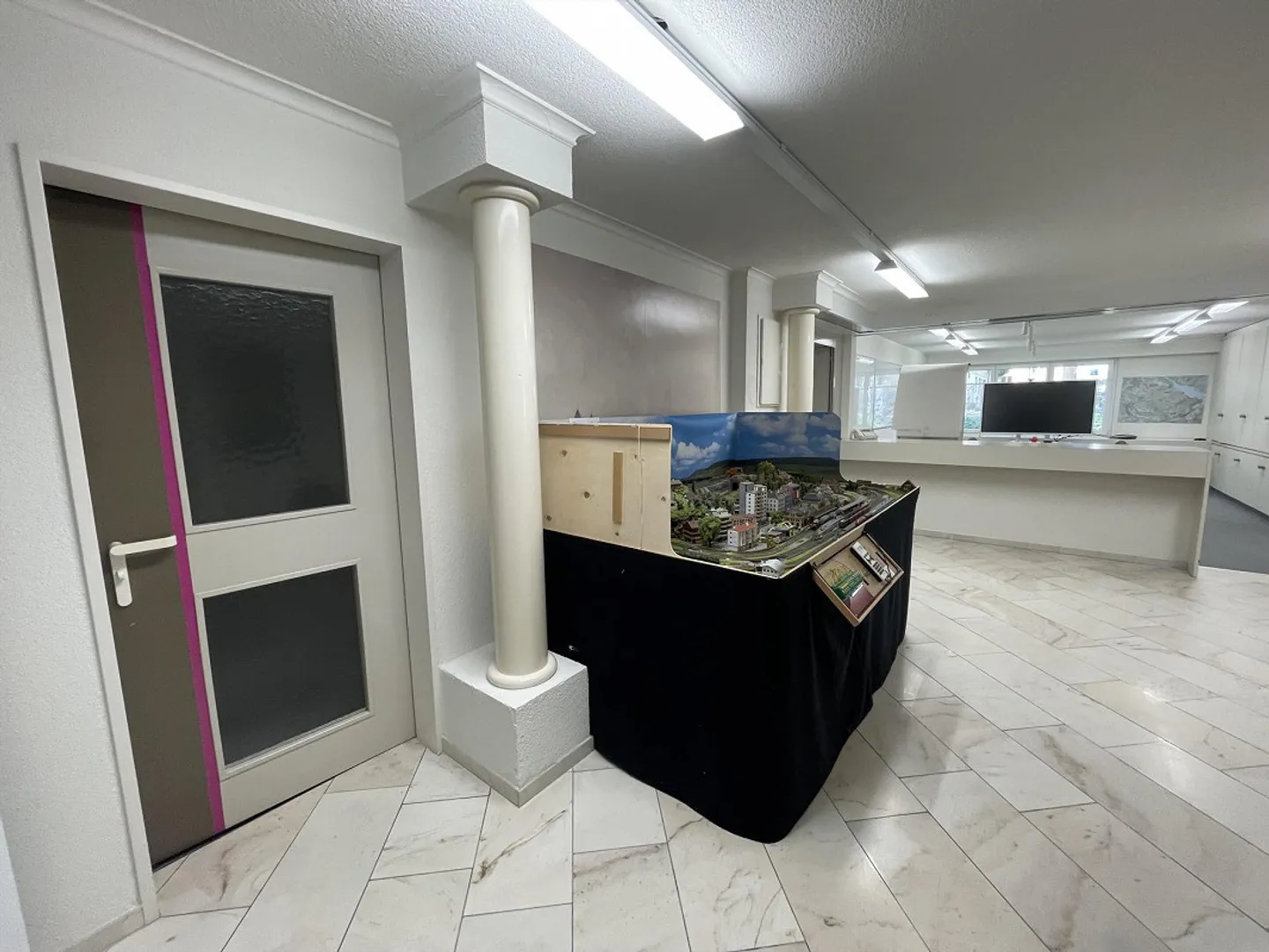 Espaces de bureau - Photo 2 sur 20