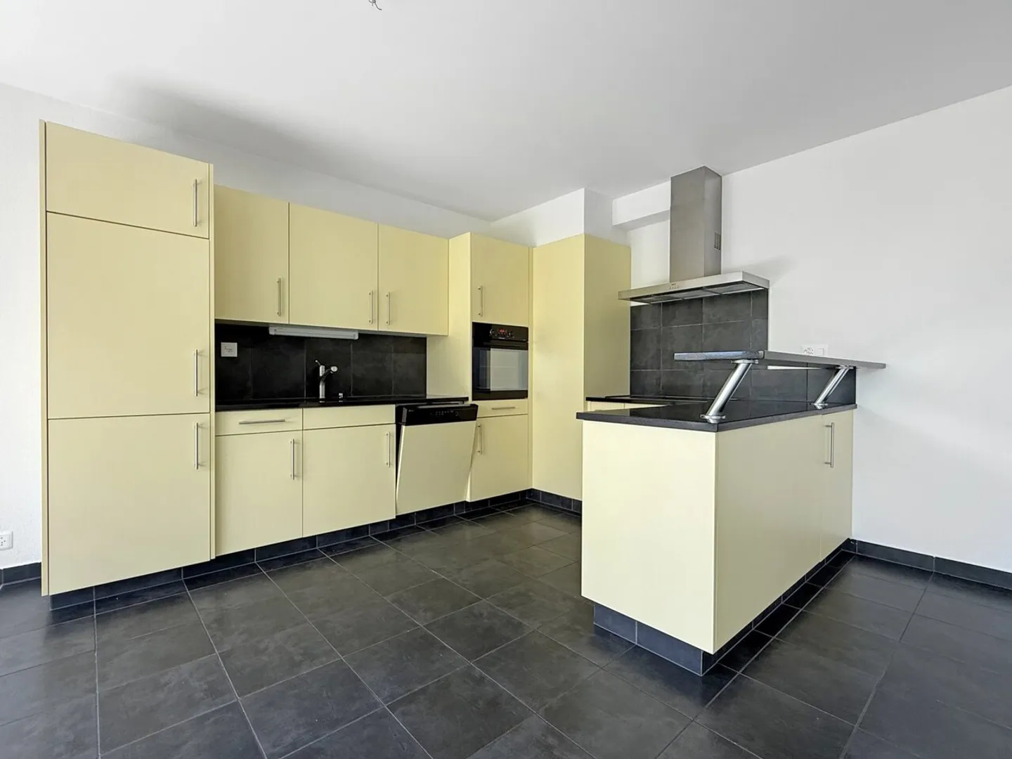Spacieux Appartement avec Jardin - Photo 5 sur 12