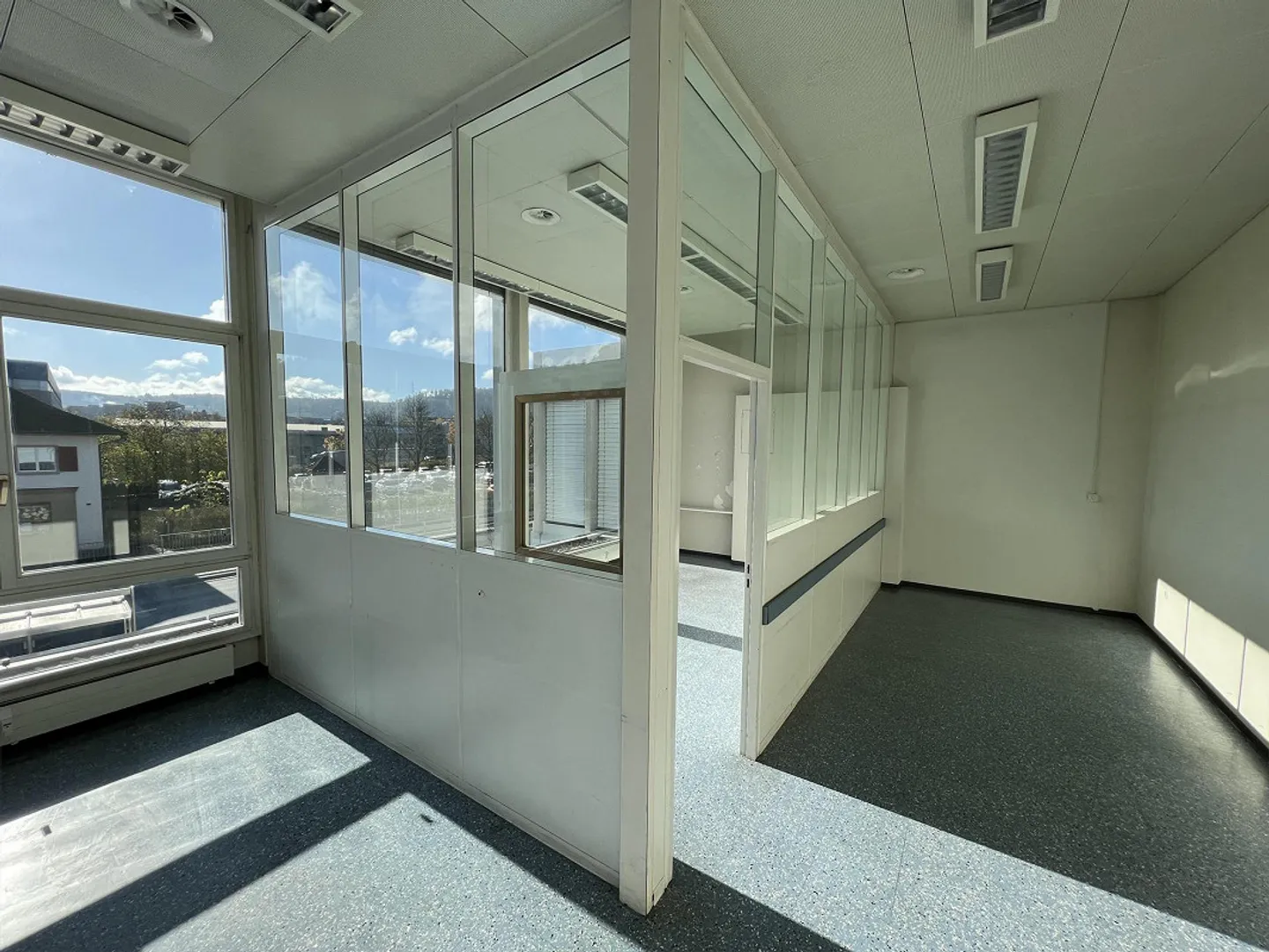 Zentrale Gewerbefläche zu vermieten - Foto 7 von 13