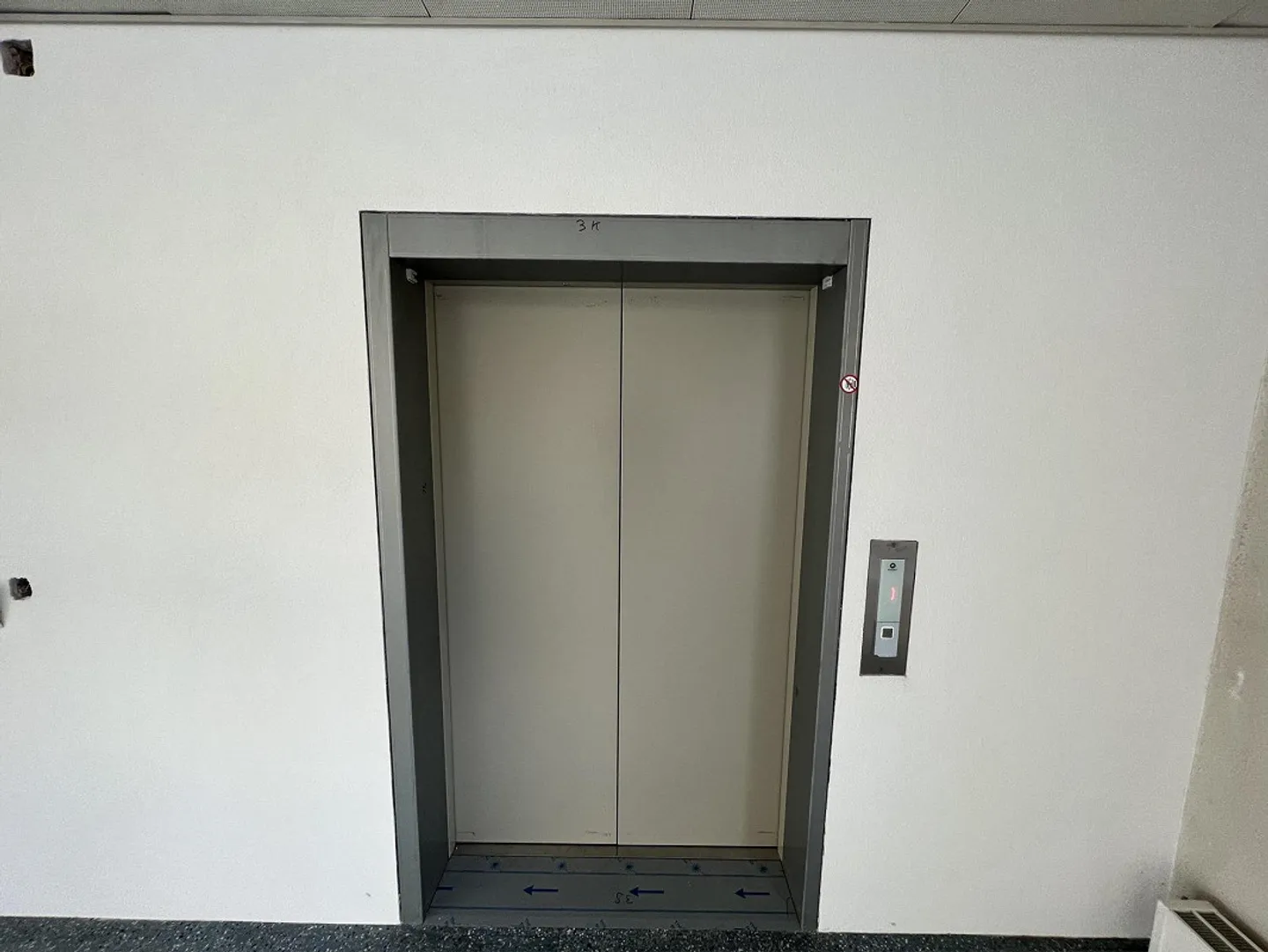 Zentrale Gewerbefläche zu vermieten - Foto 11 von 13