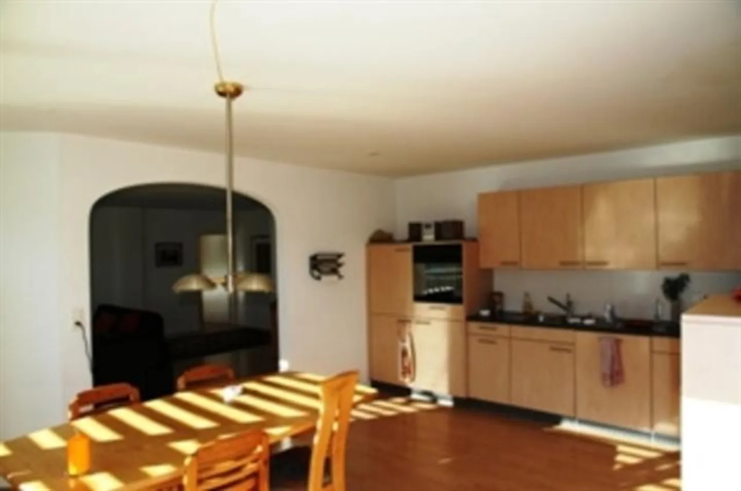 Appartement 10 1/2 pièces - Photo 4 sur 13