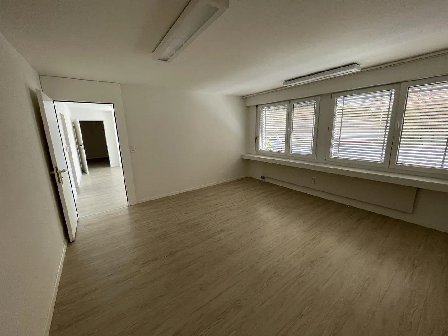 Espaces de bureau - Photo 16 sur 20