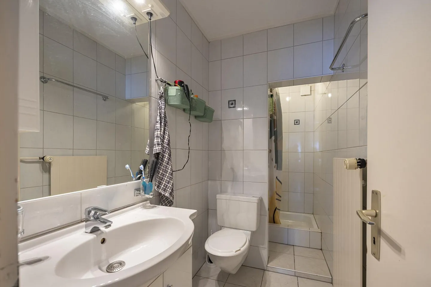 Maison multifamiliale compacte avec 3 appartements - Photo 8 sur 13