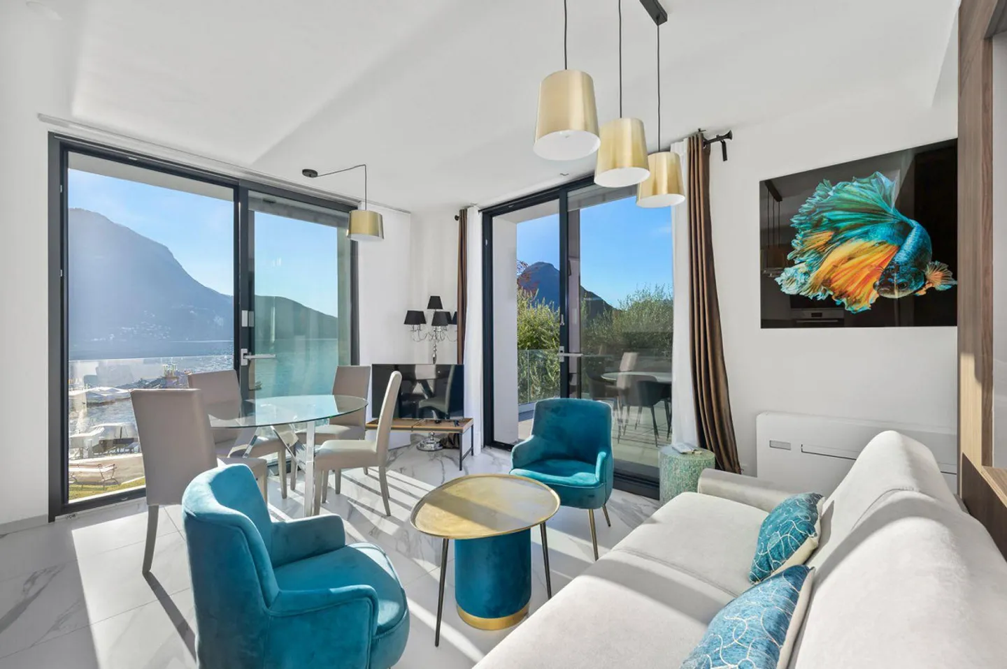 MODERNES MÖBLIERTES WOHNUNG MIT SEEBLICK - Foto 1 von 6