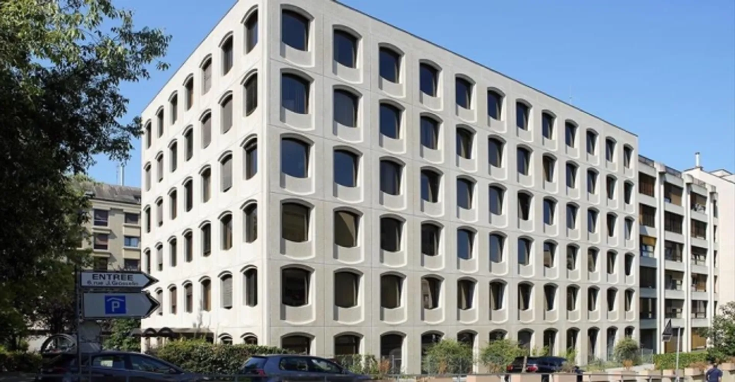 Deposit - Photo 3 of 3