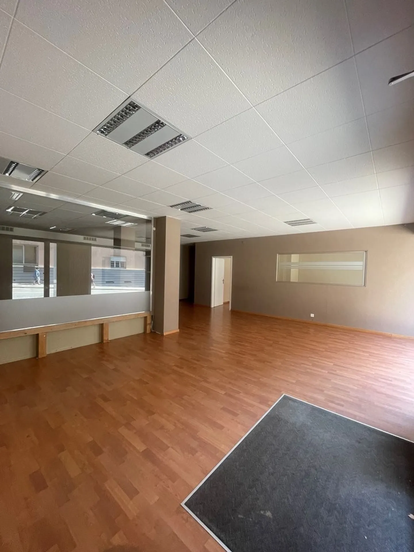 Ihr zukünftiger Geschäftsort im Zentrum von Lausanne! - Foto 1 von 6