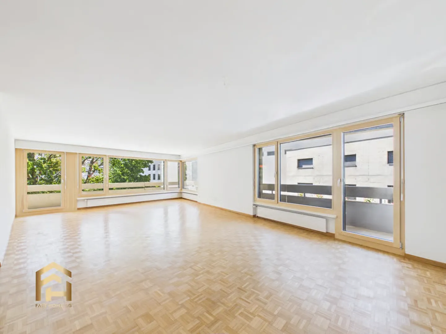 Appartement spacieux à Visp - Photo 2 sur 13