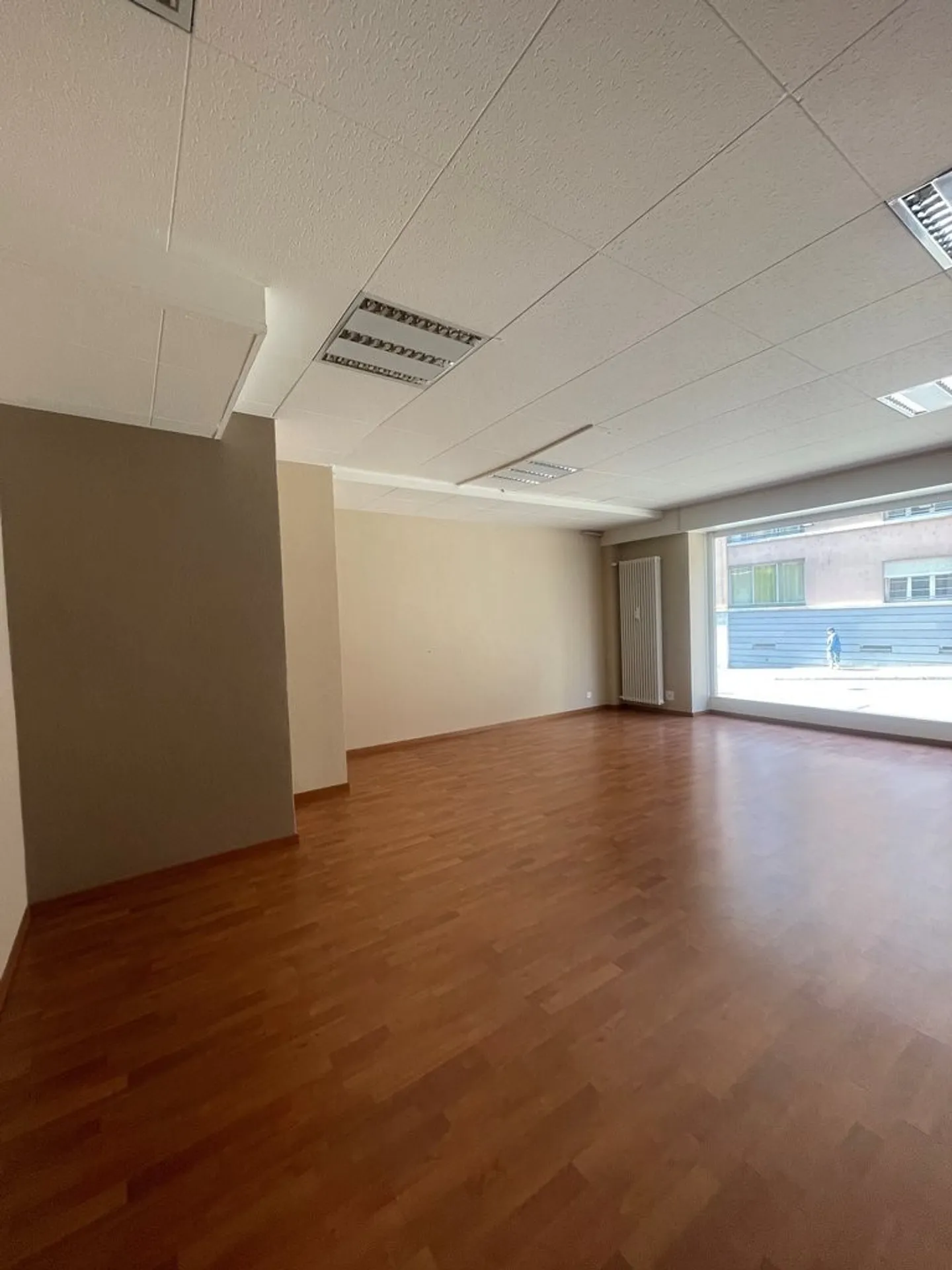 Ihr zukünftiger Geschäftsort im Zentrum von Lausanne! - Foto 2 von 6