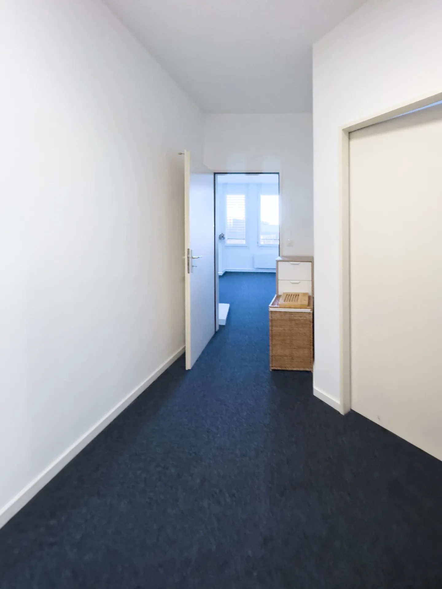 Ufficio in affitto a Vernier - Spazio di 260m2 con opzioni di stoccaggio - Foto 4 di 6
