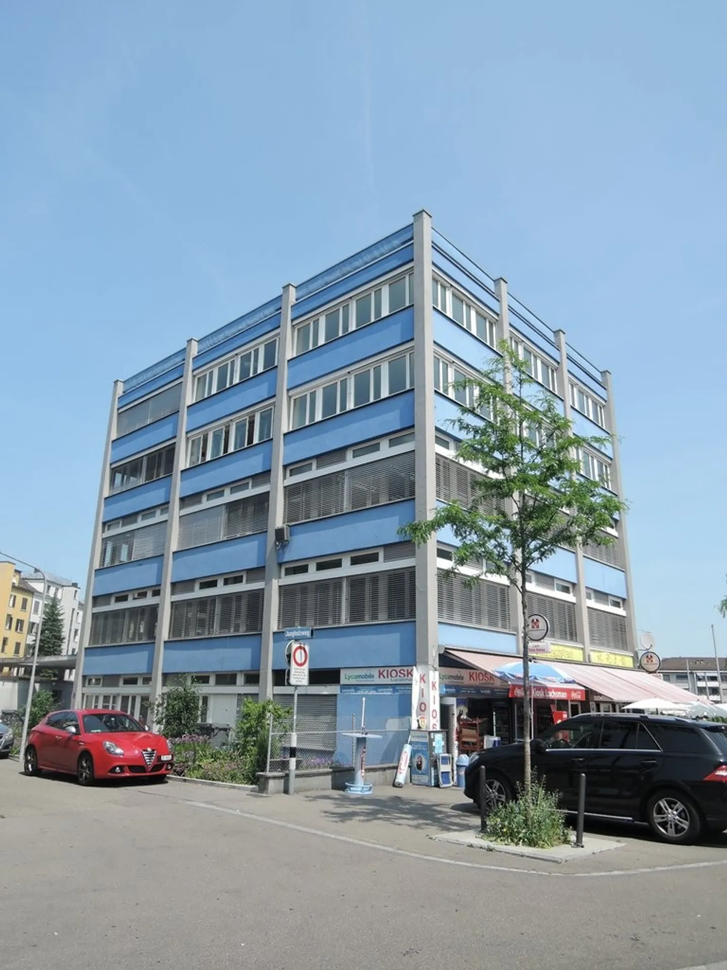 Ufficio di 94m2 in affitto a Zurigo - Foto 2 di 9