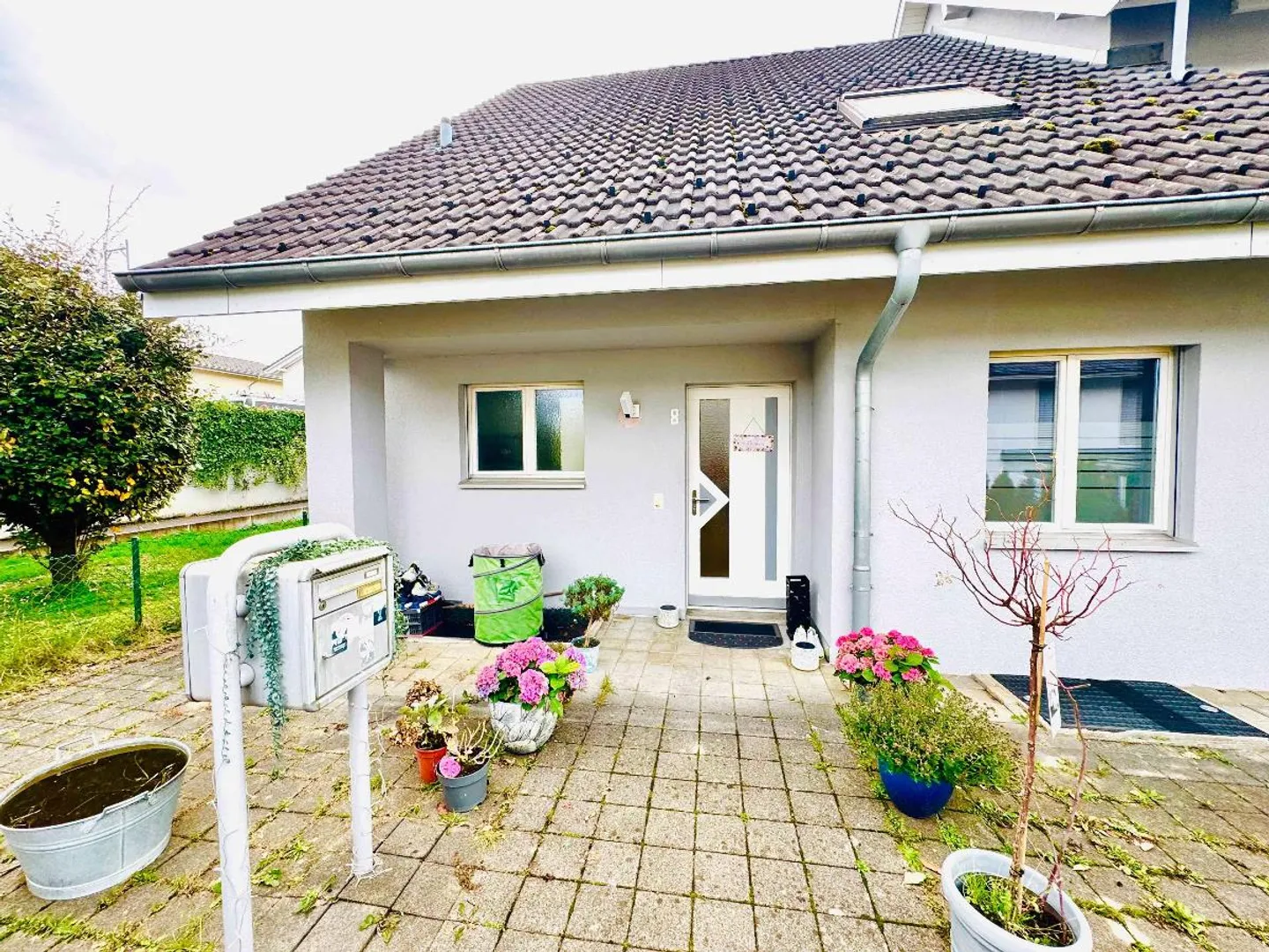 Maison de famille de 6,5 pièces - Photo 1 sur 5