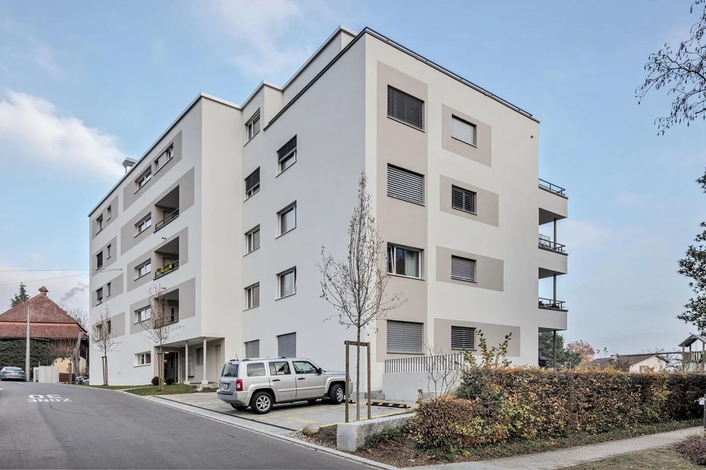 Moderne und helle 3.5-Zimmer-Wohnung in Neuhausen! - Foto 1 von 11