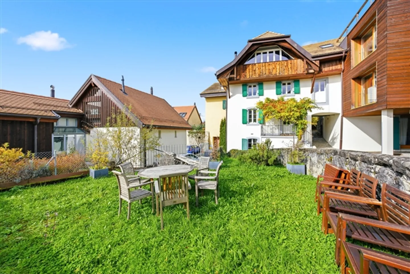 Charmante maison de vigneron avec vue sur le lac et la montagne - Photo 2 sur 13