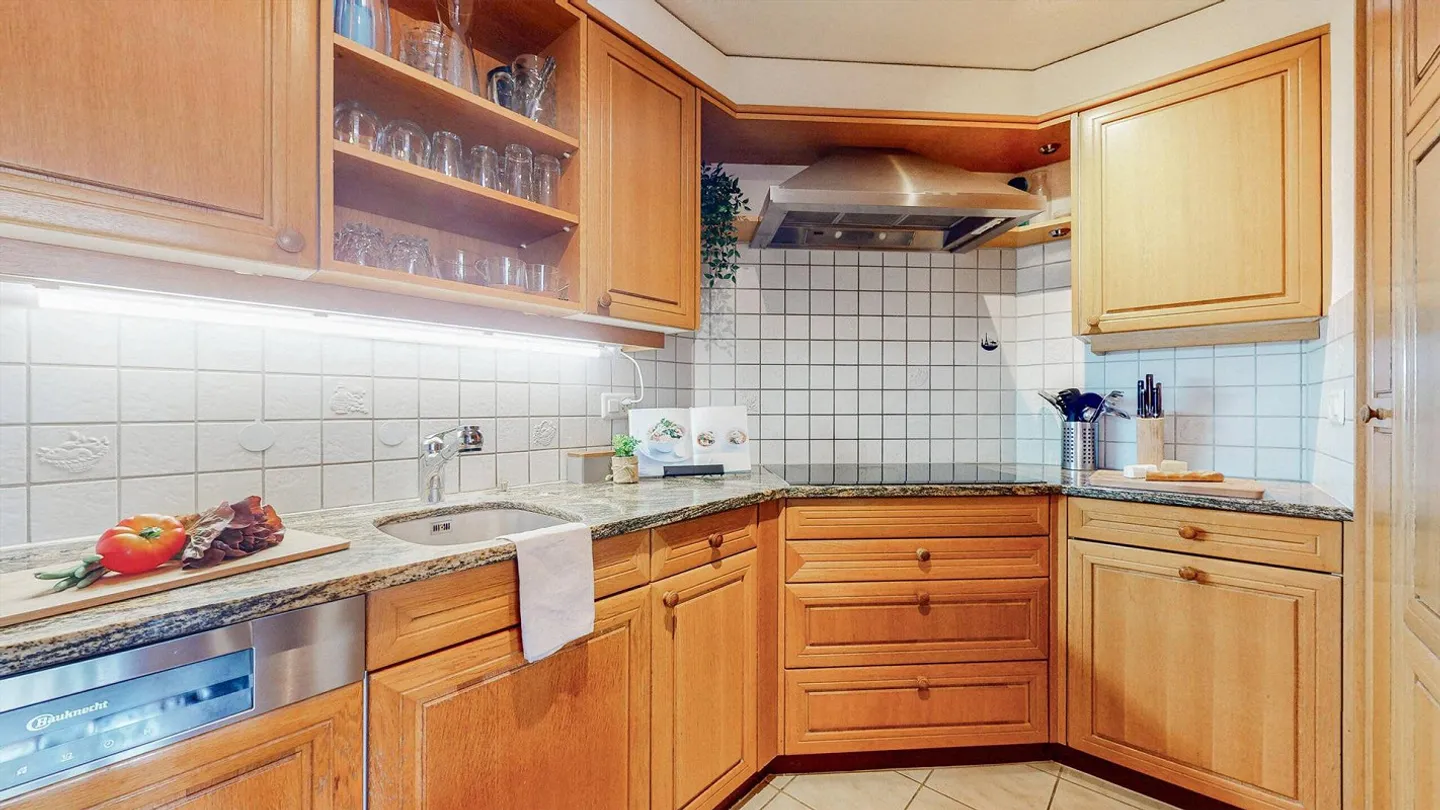 Geräumige Maisonette mit Balkonen - Foto 3 von 5