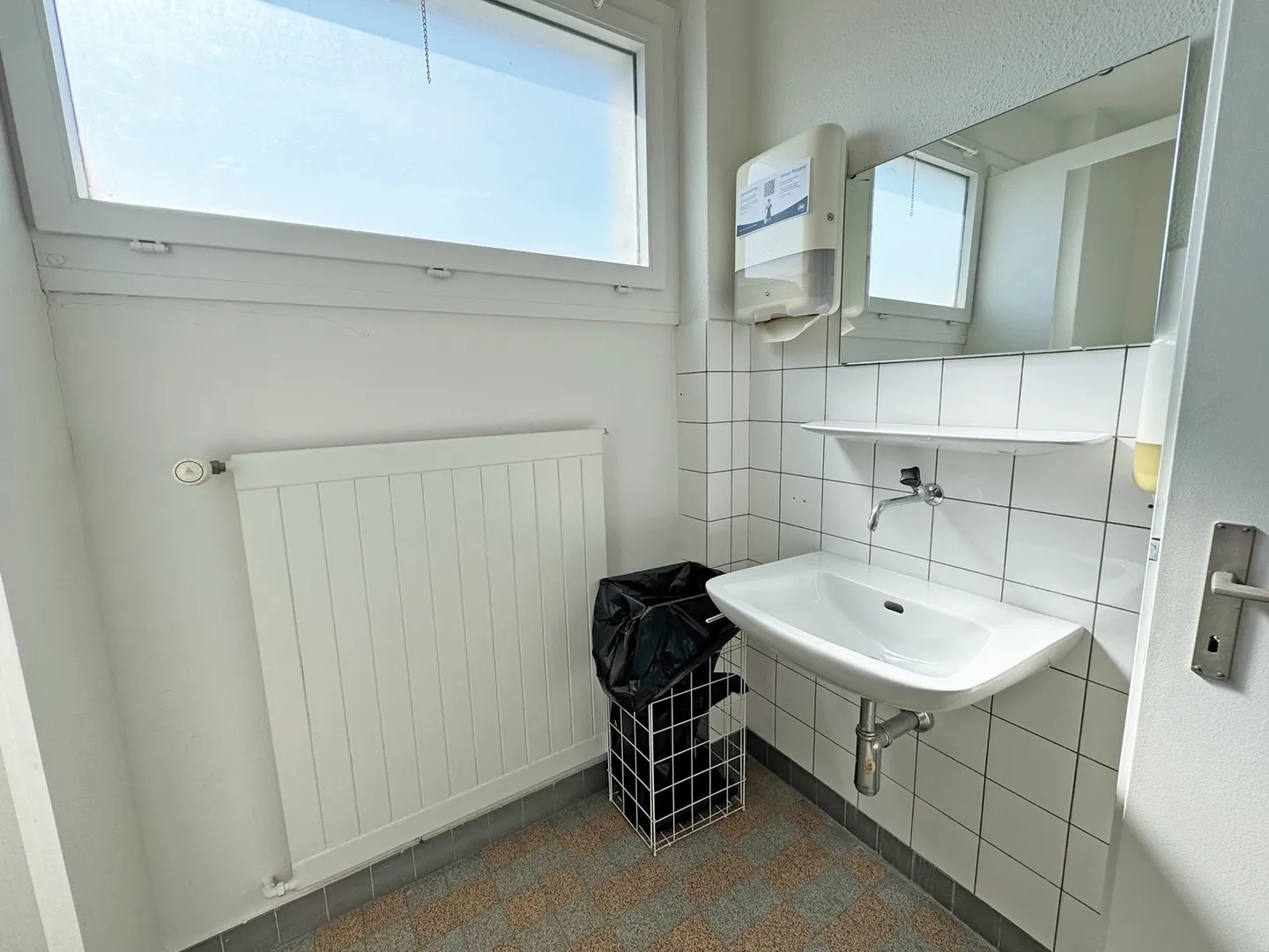 Spazi di stoccaggio e commerciali individuali - Foto 7 di 10