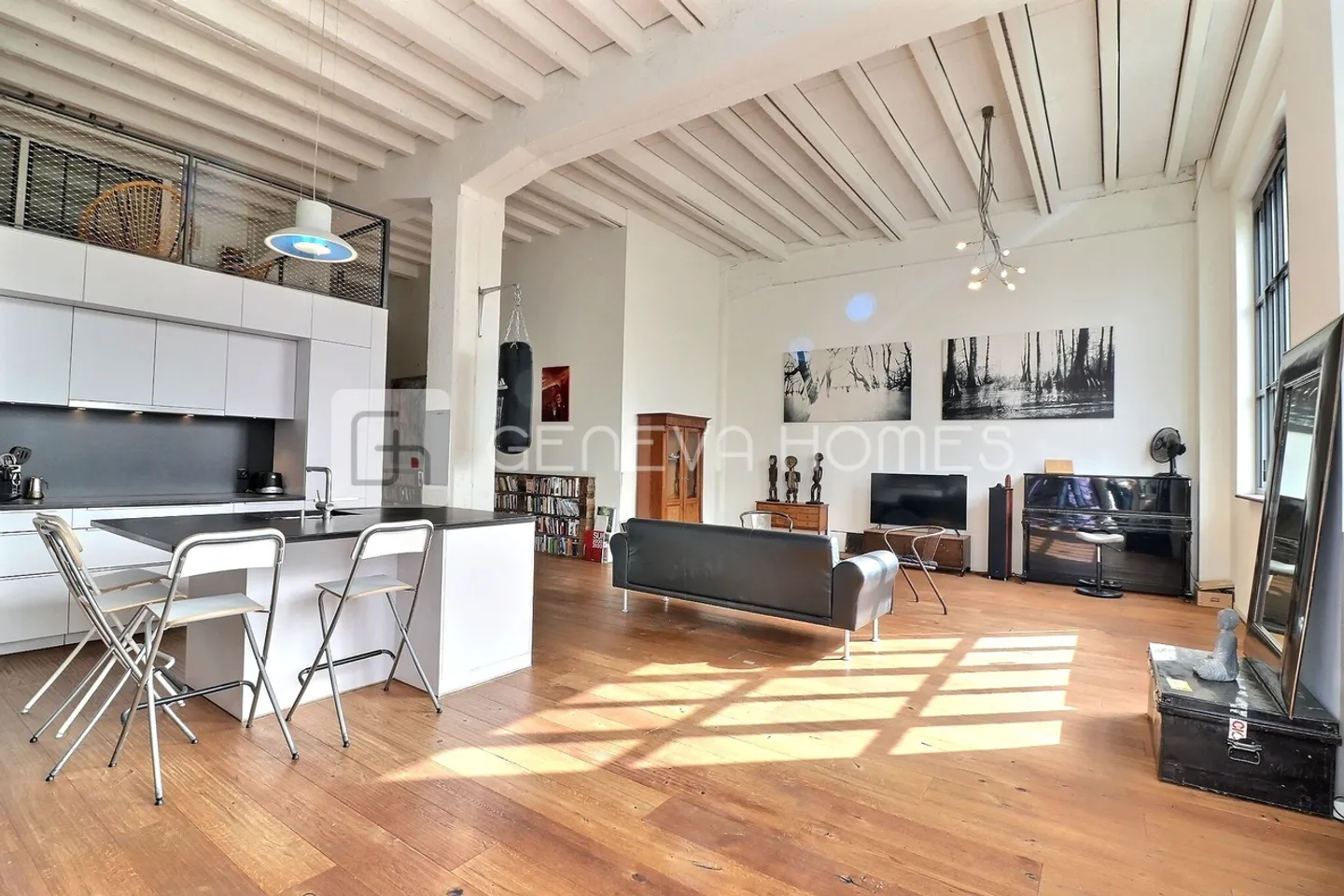 Exceptional Loft in Saint-Jean - Photo 4 of 12