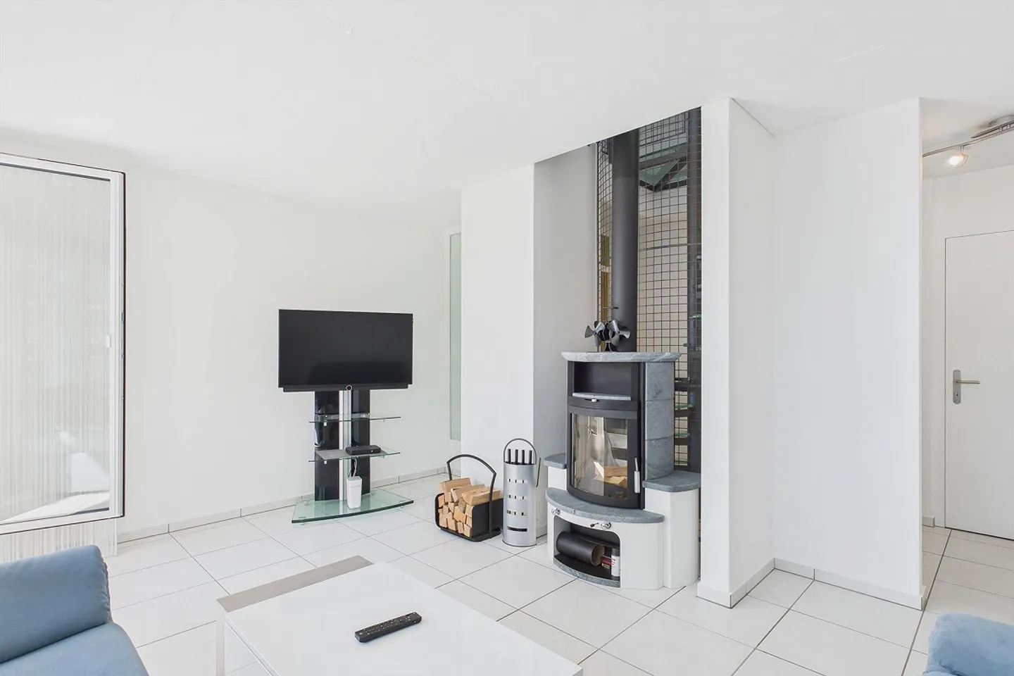 Comfort abitativo su due livelli: attico con terrazza e bella vista - Foto 2 di 4