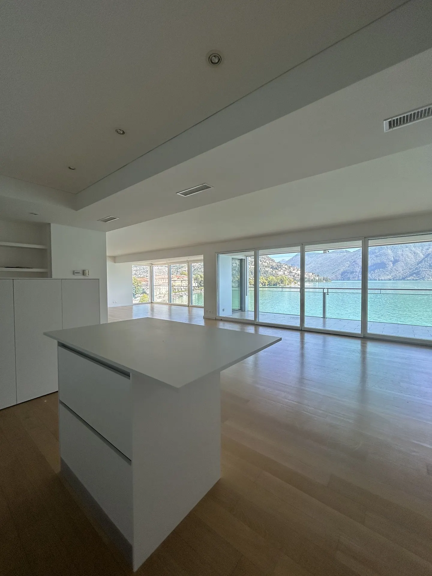 Appartamento Vista Lago a Lugano - Foto 1 di 13