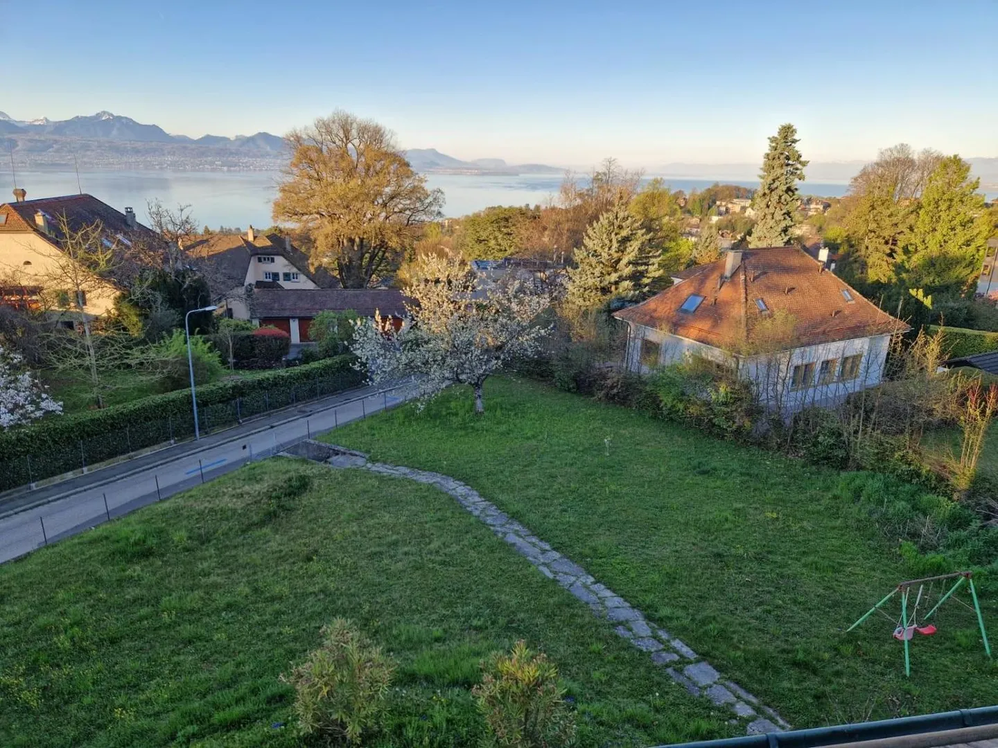 Appartamento mansardato di quattro locali - Foto 1 di 13