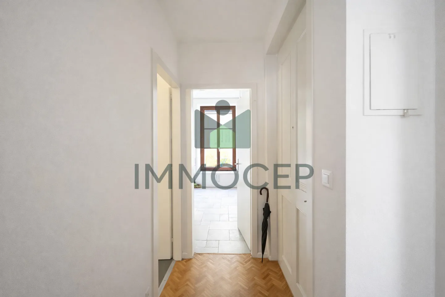 Charming 3-room apartment of 59 m2 PPE in the heart of Pâquis - Photo 4 of 9
