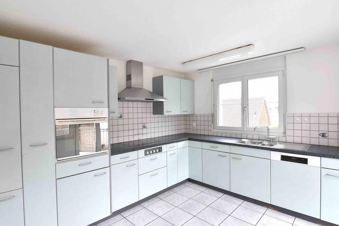 4.5 Room Apartment in Flums - Photo 2 of 11