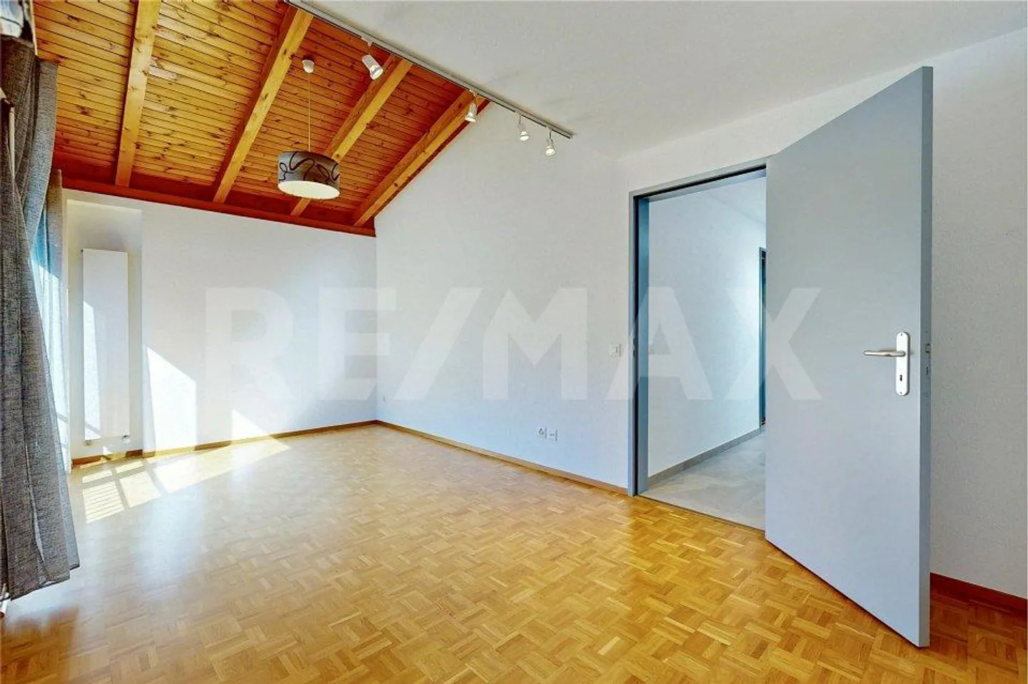 Casa contigua di 6 locali, comfort e tranquillità a Gordevio - Foto 13 di 13