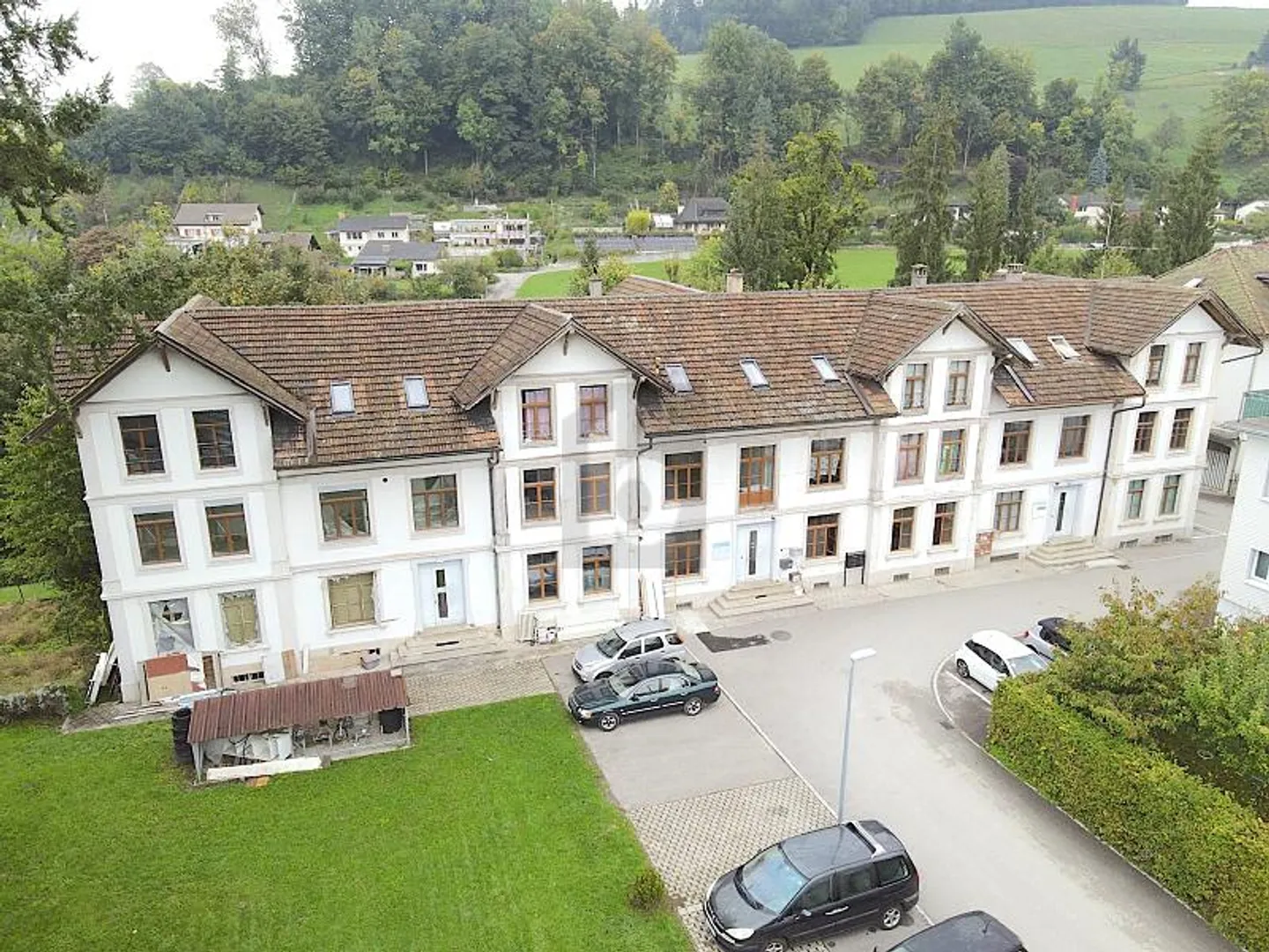 GRAND PROJET COMPLÈTEMENT RÉNOVÉ - Photo 1 sur 6