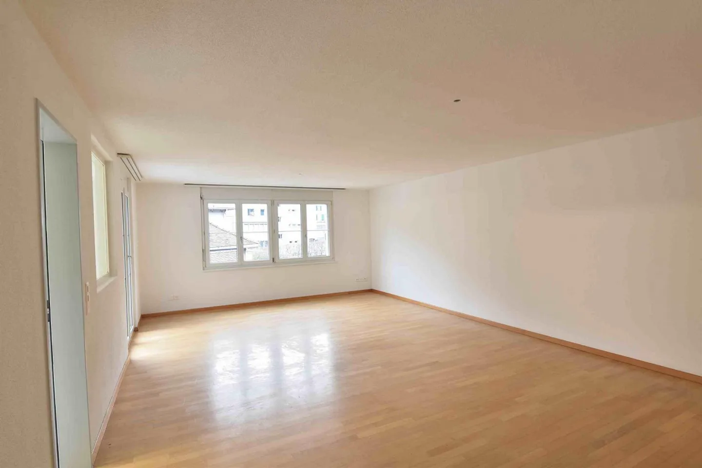 4.5 Room Apartment in Flums - Photo 8 of 11