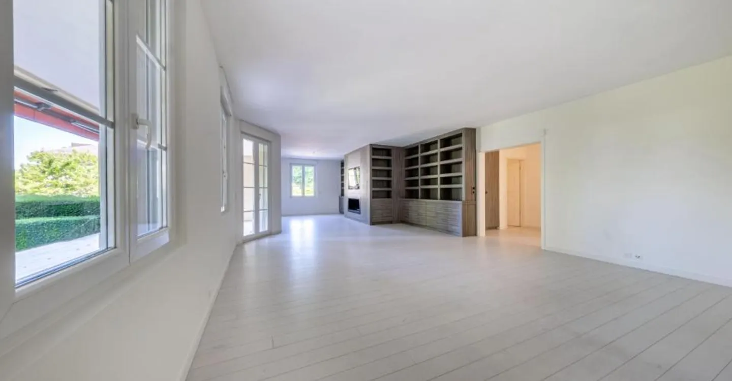 Appartement élégant avec terrasse - Photo 9 sur 12