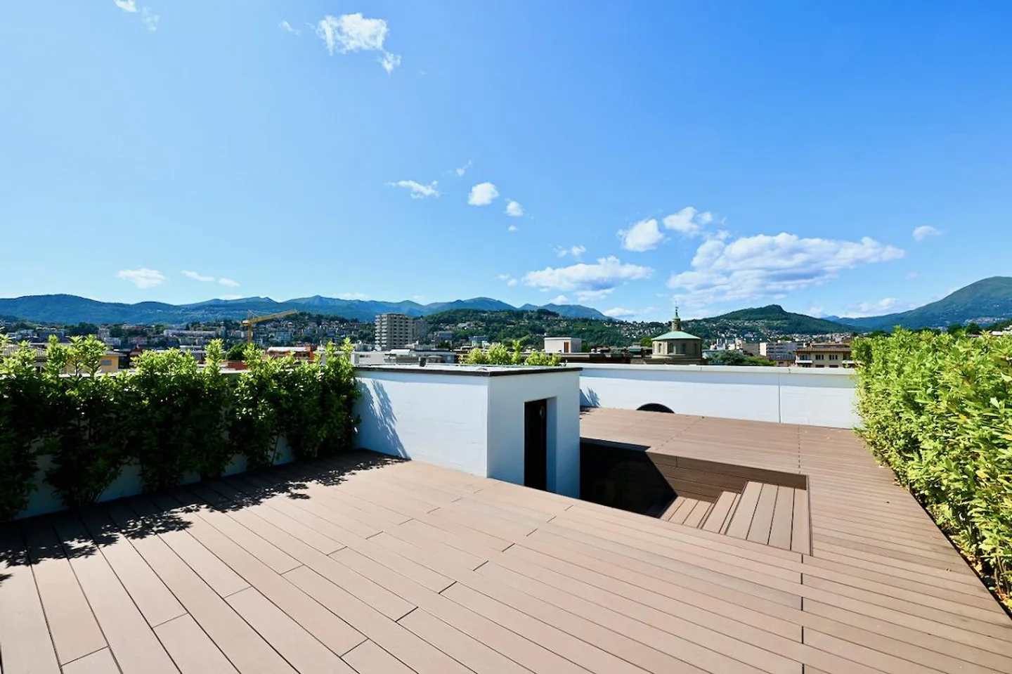 Appartement Duplex Design avec Terrasse Panoramique sur le Toit - Photo 6 sur 24