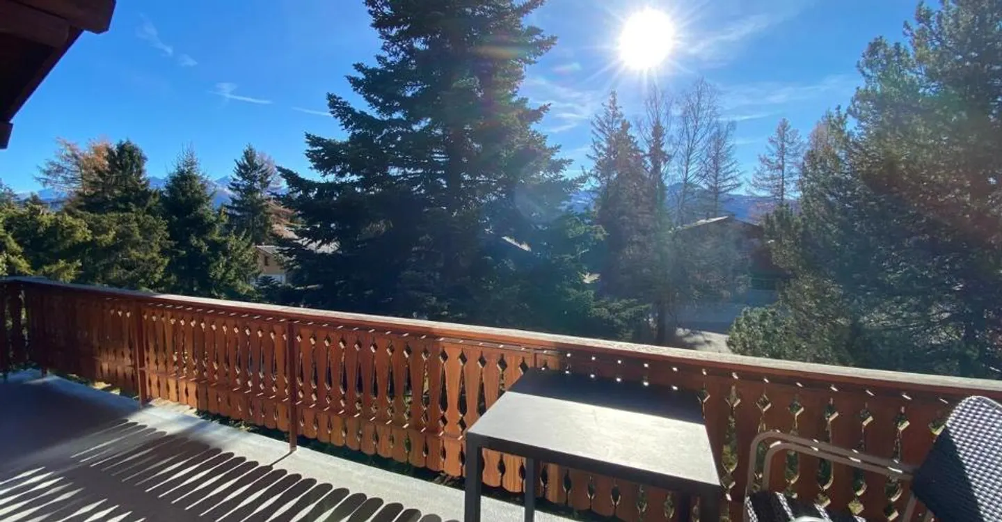 Appartement Chalet avec Vue sur Golf - Photo 1 sur 12