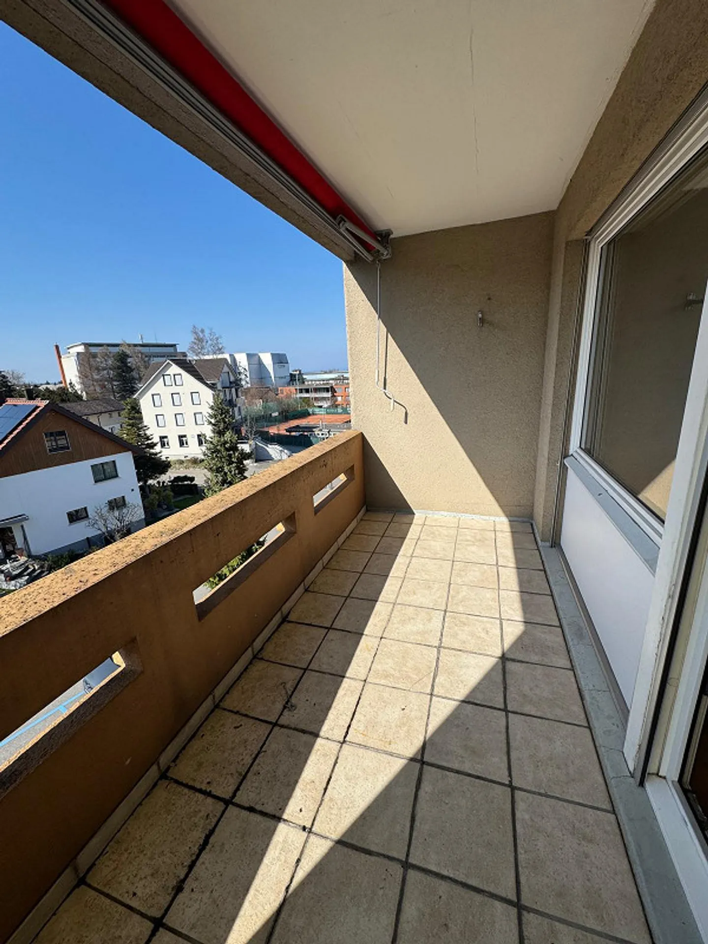 Charmante 2.5 Zimmer-Wohnung - Foto 6 von 8