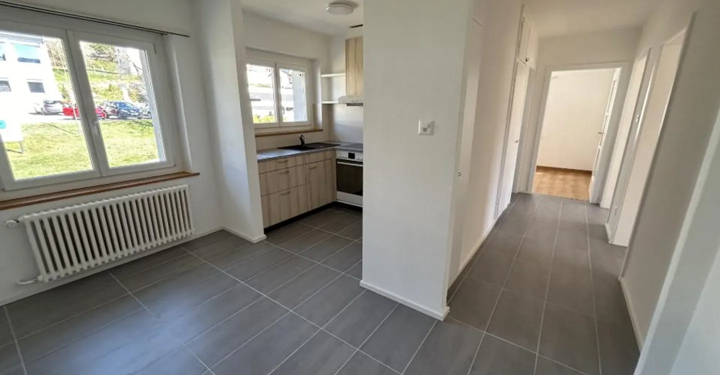 For rent: 3-room apartment with fitted kitchen - Combe-Aubert 12, Tramelan - Photo 1 of 9