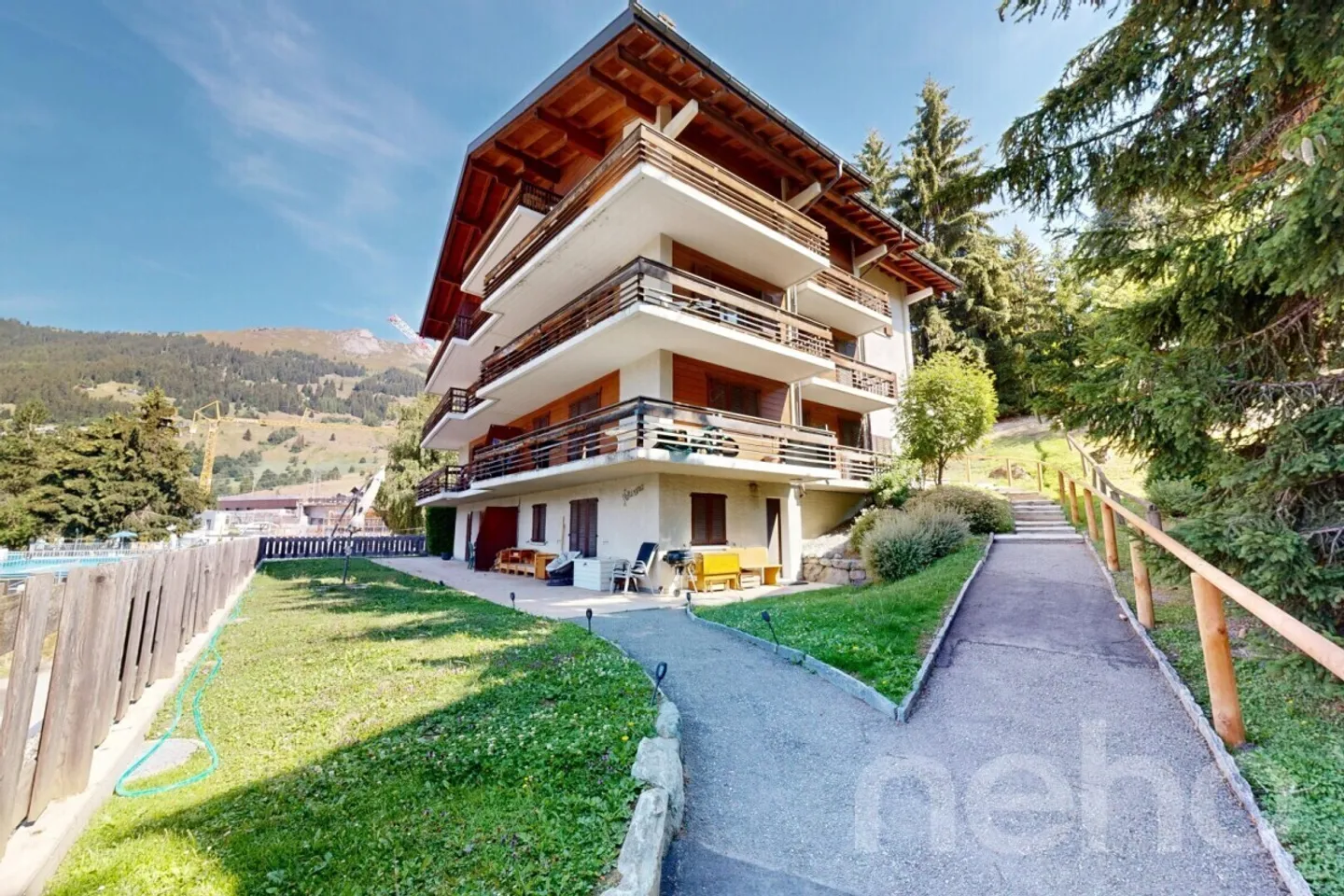 Experience the exceptional in Verbier: your ultimate alpine retreat - Photo 9 of 11