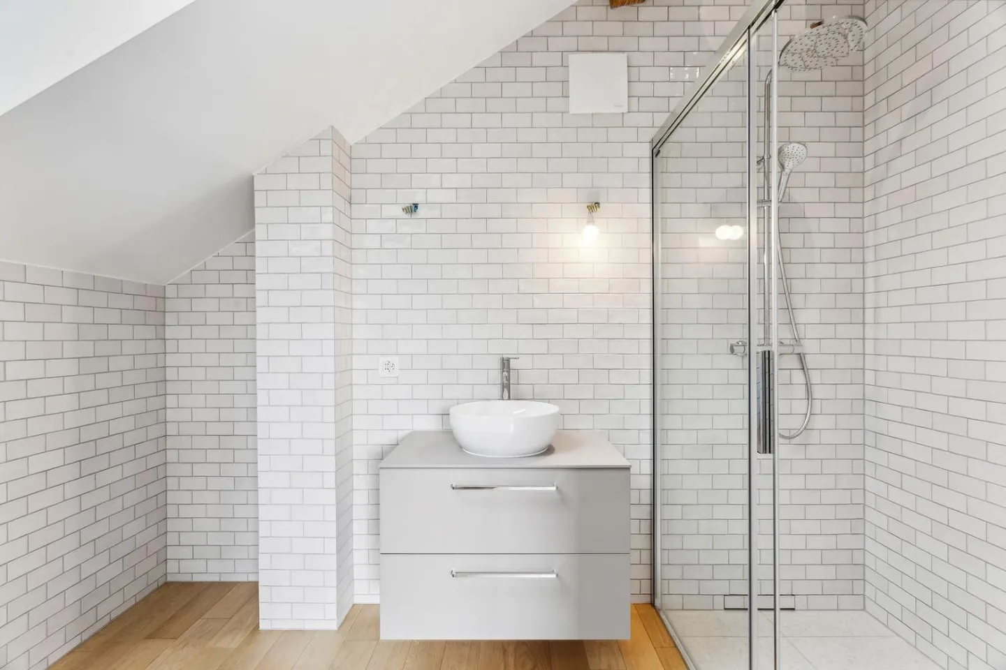 Magnificently Renovated Farmhouse with Indoor Pool - Photo 8 of 13