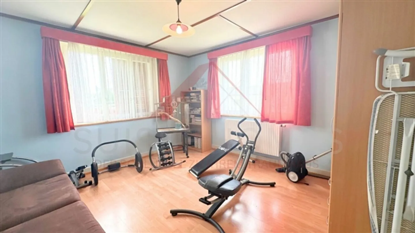 «Modernes Einfamilienhaus mit großem Bauland - Platz, Licht und Ruhe» - Foto 5 von 15