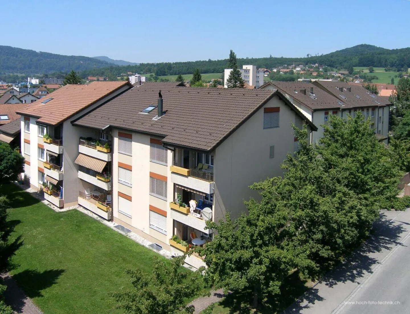 Grosszügige 2.5-Zimmer-Wohnung - befristet bis 31. März 2026 - Foto 1 von 8