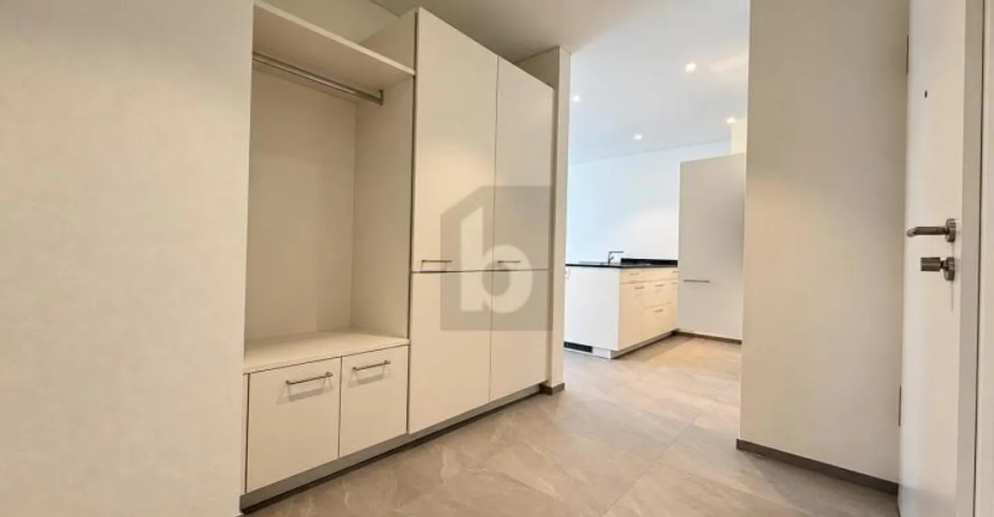 Appartement ensoleillé avec jardin - Photo 5 sur 6