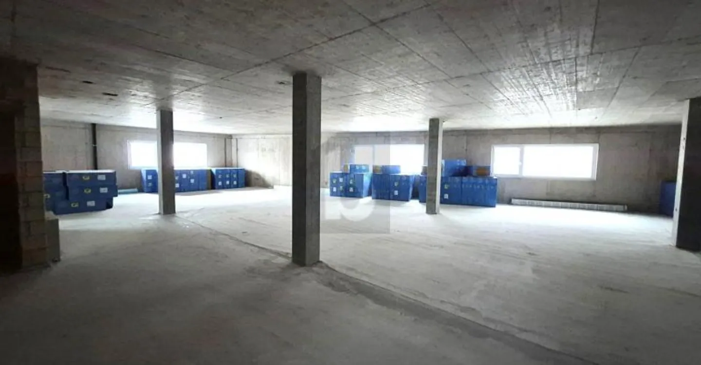 Espace Commercial Polyvalent - Photo 3 sur 6