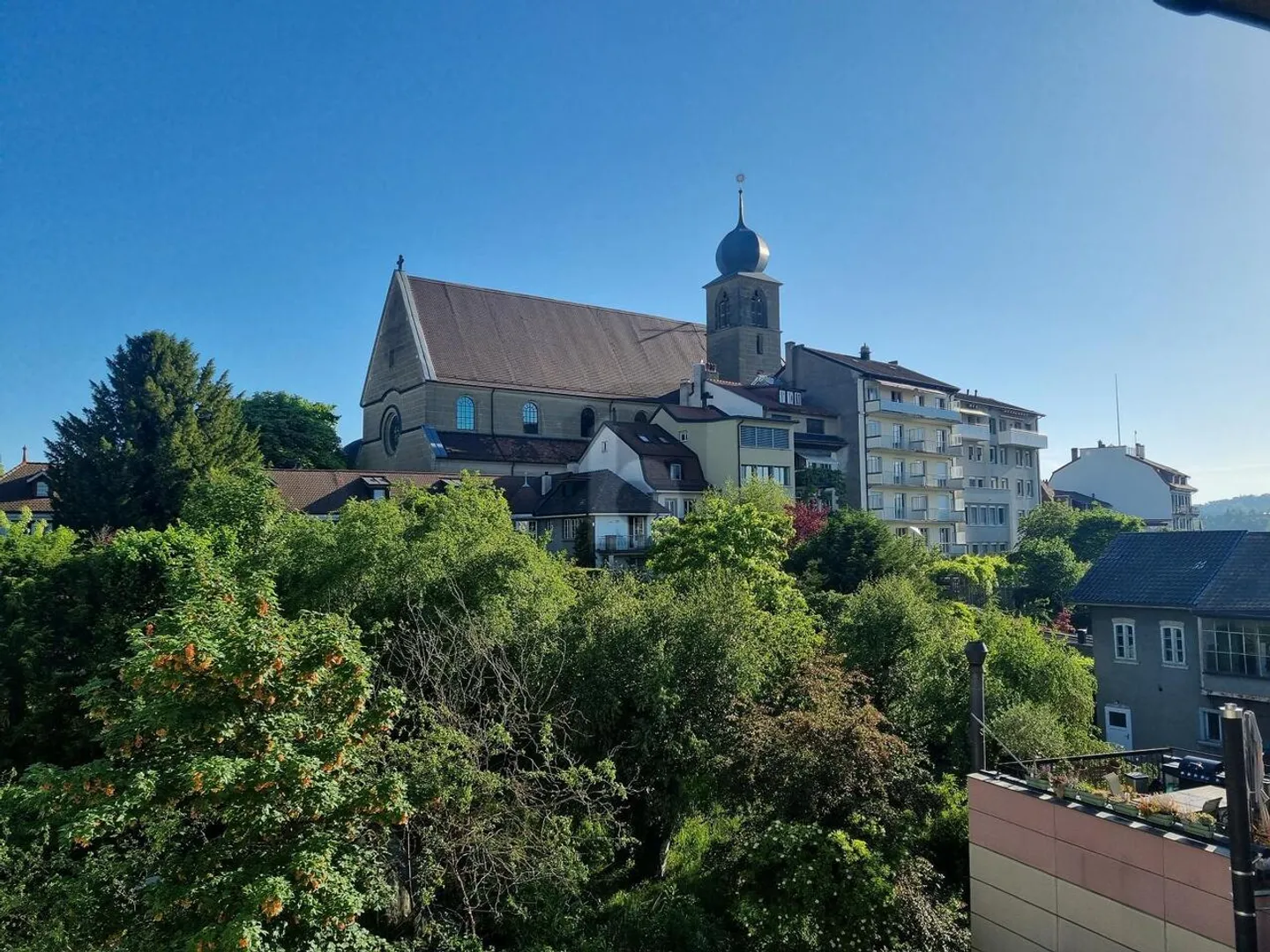 CALMA E SERENITÀ IN CITTÀ - Foto 1 di 6