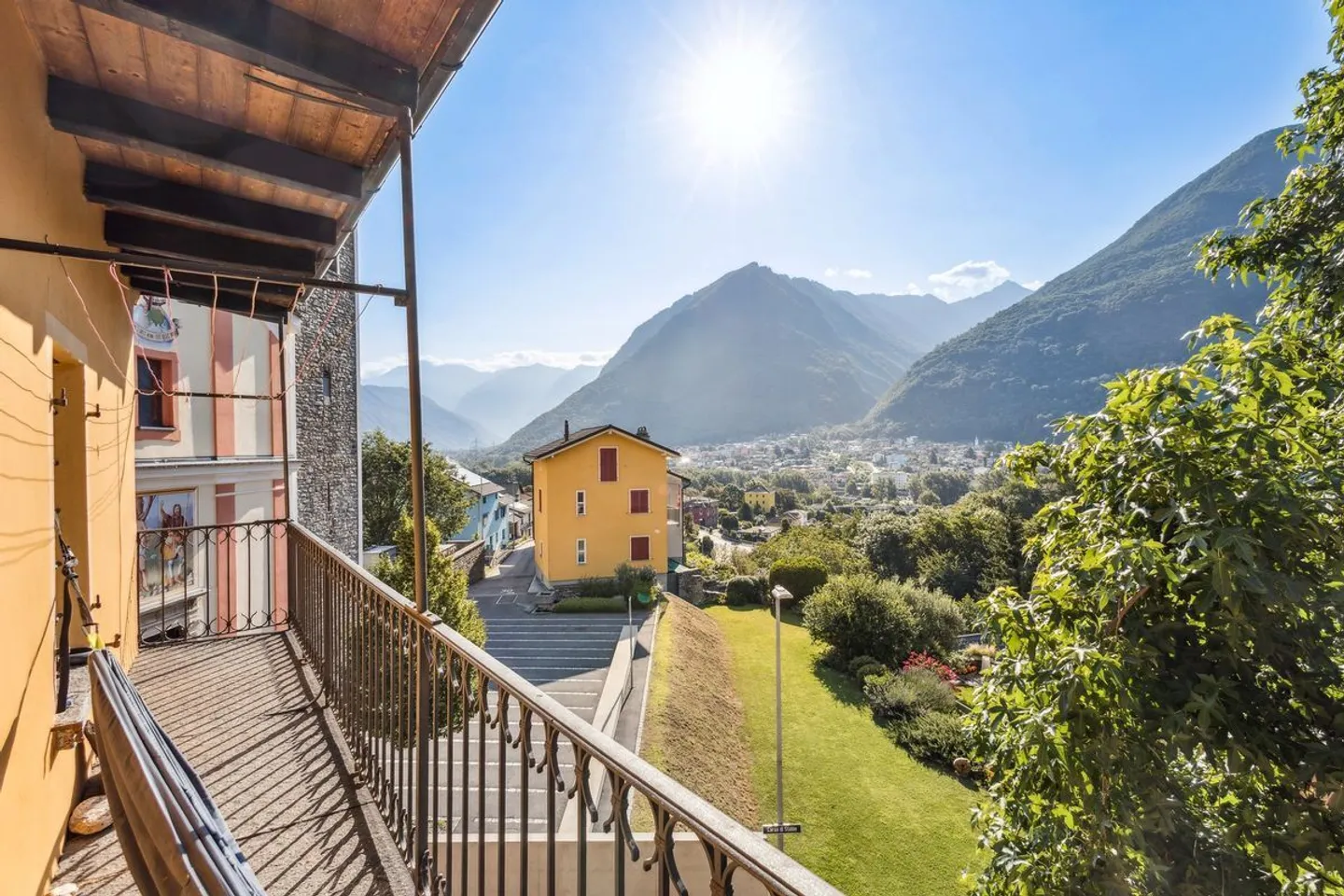 Grande casa ticinese  - Foto 1 di 13