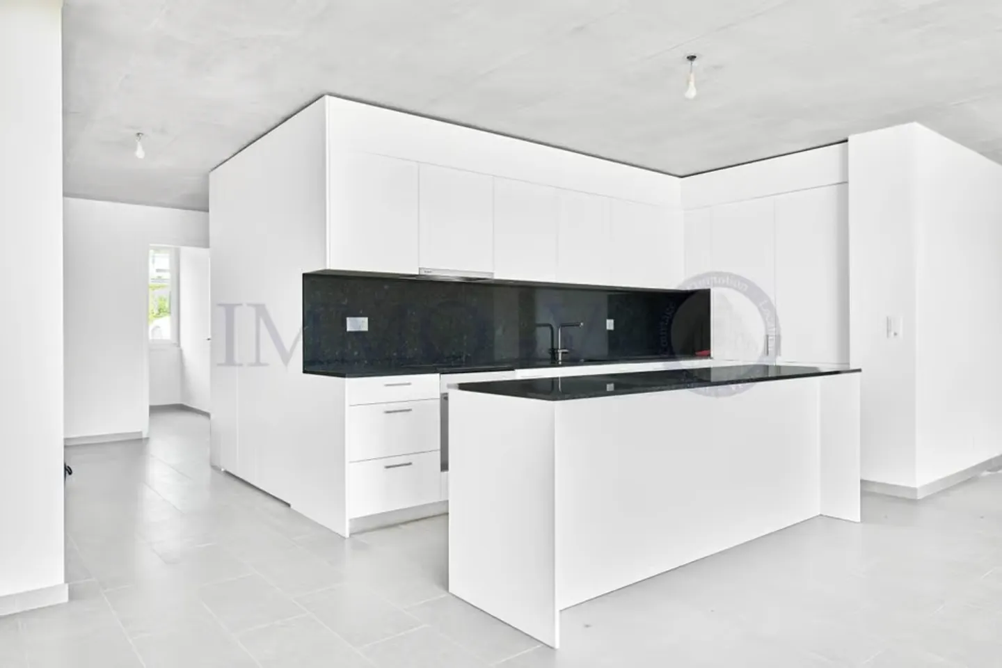 Appartement de Luxe avec Terrasse - Photo 3 sur 9